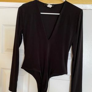 Akira Long-sleeve Deep V-neck Bodysuit